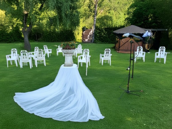 Pierre-Paulin-Henry-Massonnet-plastic-Boston-partij-trouwstoelen-wedding-chairs-party-large-batch-lot-chaises-de marriage-00001